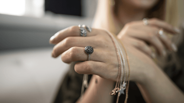 Jewellery Trends for the Upcoming Year: What’s In and What’s Out? - By Eda Dogan